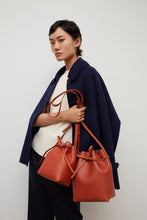 Load image into Gallery viewer, Mini Mini Bucket Bag - Brandy/Avion
