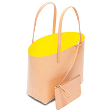 Load image into Gallery viewer, Large Tote - Cammello/Sun
